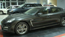 Porsche Panamera 4